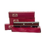 Hornby-Dublo 00 Gauge Super Detail maroon Sleeping Cars and Passenger Brake Vans, 4075 Passenger