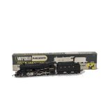 Wrenn 00 Gauge W2240 LNER black 2-8-0 Class 8F Locomotive and tender, No 3144, with rings, in