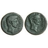 Octavian and Divus Julius Caesar, AE Sestertius (or Dupondius ?), South Italian mint, bare head of