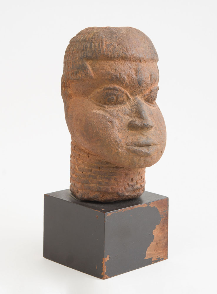 AFRICAN TERRACOTTA HEAD OF AN OBA, BENIN