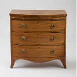 GEORGE III MAHOGANY BOW-FRONTED BACHELOR'S CHEST OF DRAWERS