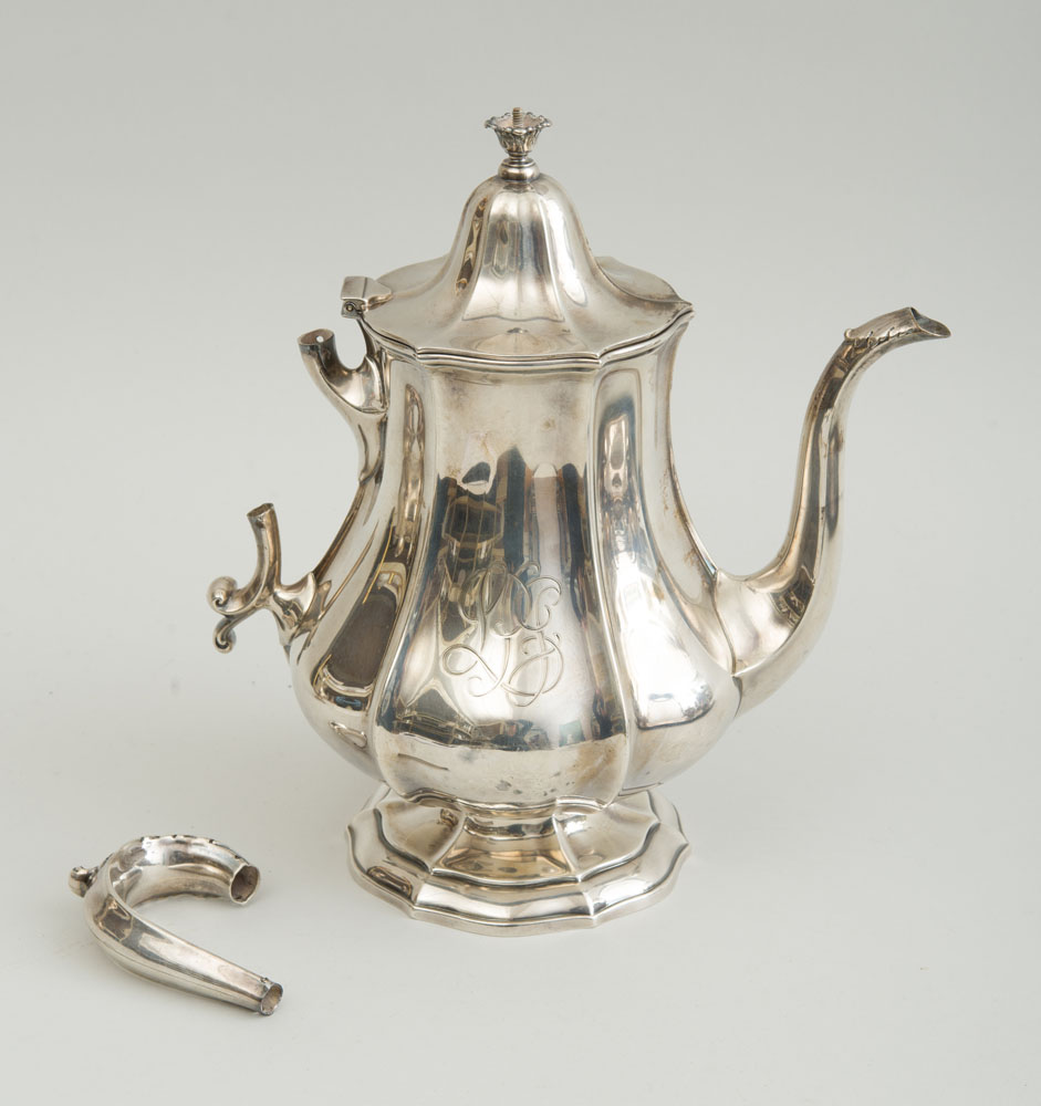 GORHAM MFG. MONOGRAMMED SILVER NINE-PIECE TEA AND COFFEE SERVICE AND MATCHING TWO-HANDLED TRAY - Image 5 of 39