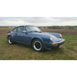 Porsche 911 Carrera Coupe Sport 1988 - Needing no introduction this lovely Porsche 911 is in very