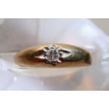 Gent's 9ct yellow gold ring inset with single diam