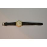 A vintage 14ct gold cased gent's watch made by Jul