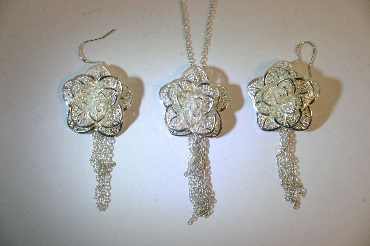 Silver Flower Pendant and Earrings (Rosos Design)