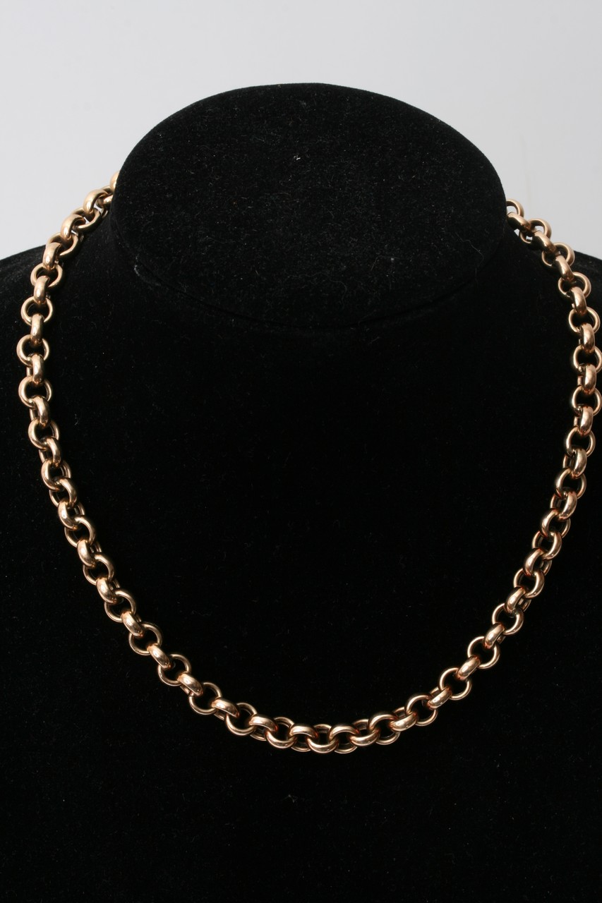 A 9ct gold belcher link necklace. Approximately 50 - Image 2 of 6