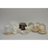 A Royal Albert 'Val D'or' pattern teaset and a pos