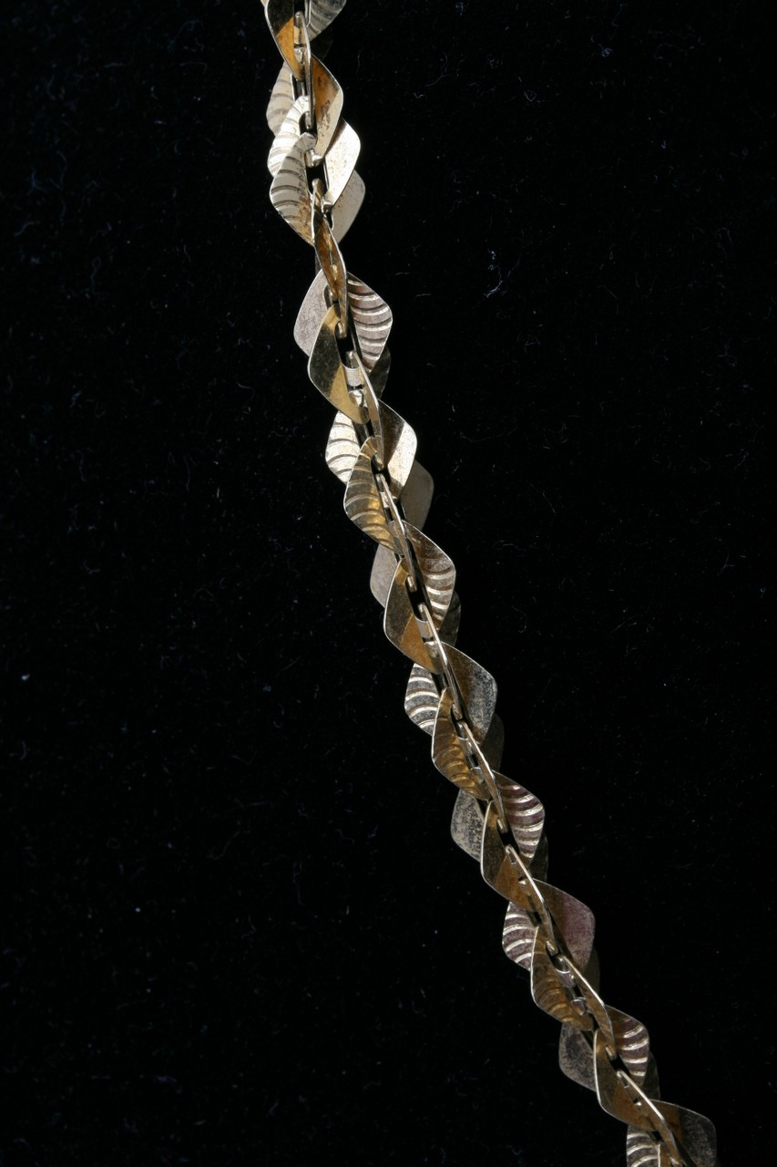 Asilver gilt 925 gold tone twist link necklace - Image 3 of 4