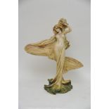 A fine quality Art Nouveau Austrian Ampora sculptu