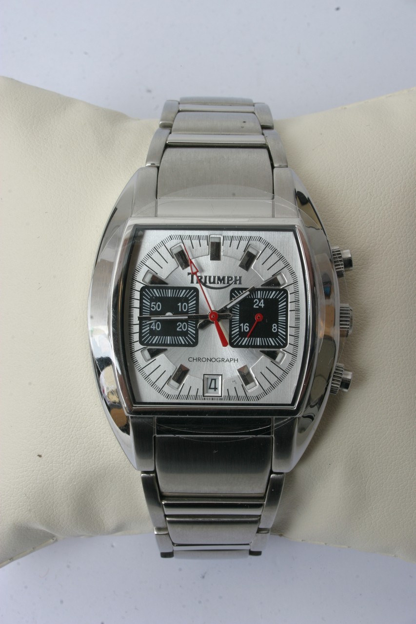 A boxed Gentleman's Triumph chronograph watch - Image 2 of 5