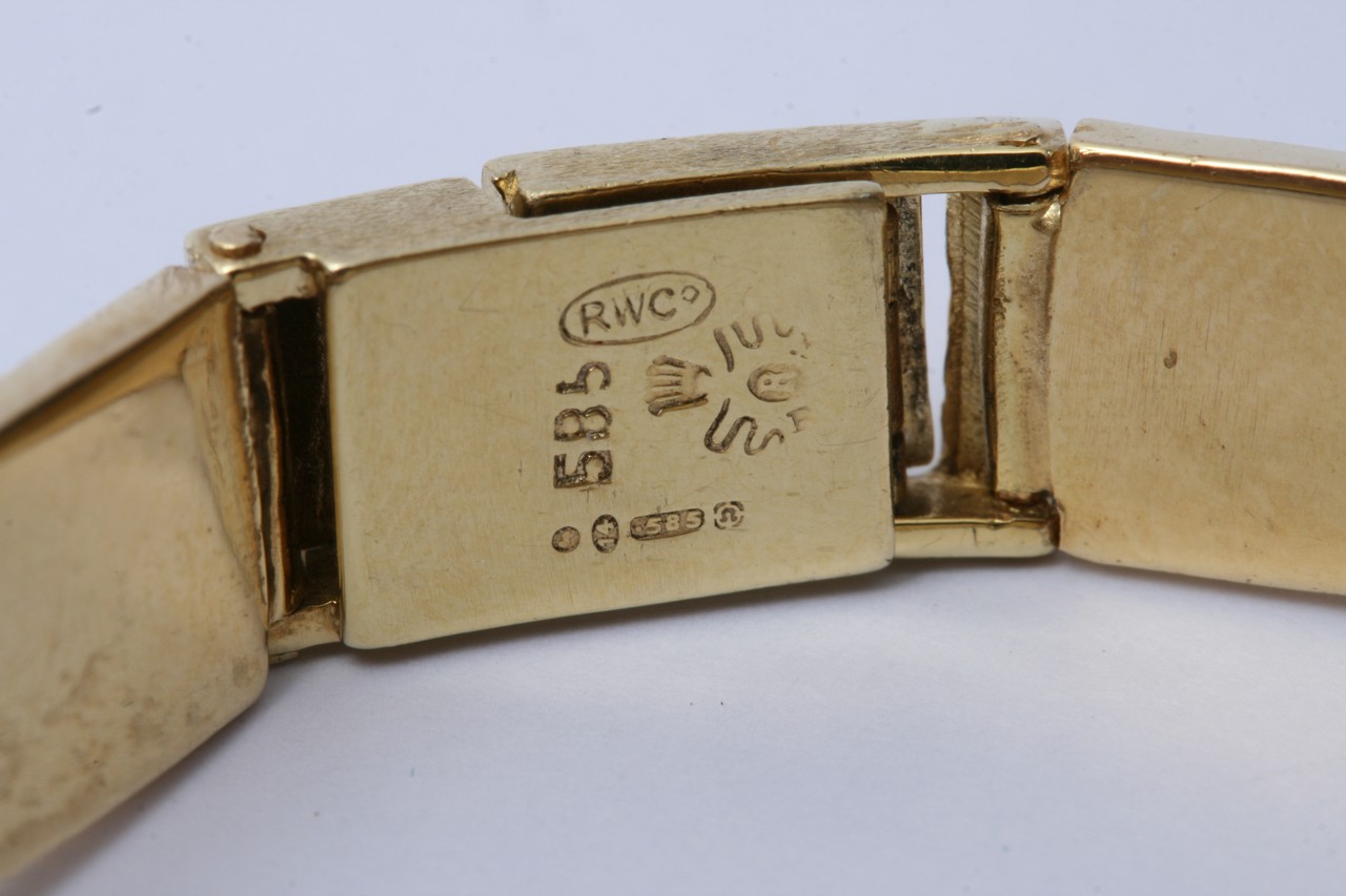 A lady's Rolex watch all 14ct gold with a woven st - Image 9 of 10