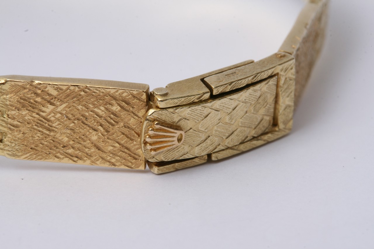 A lady's Rolex watch all 14ct gold with a woven st - Image 8 of 10