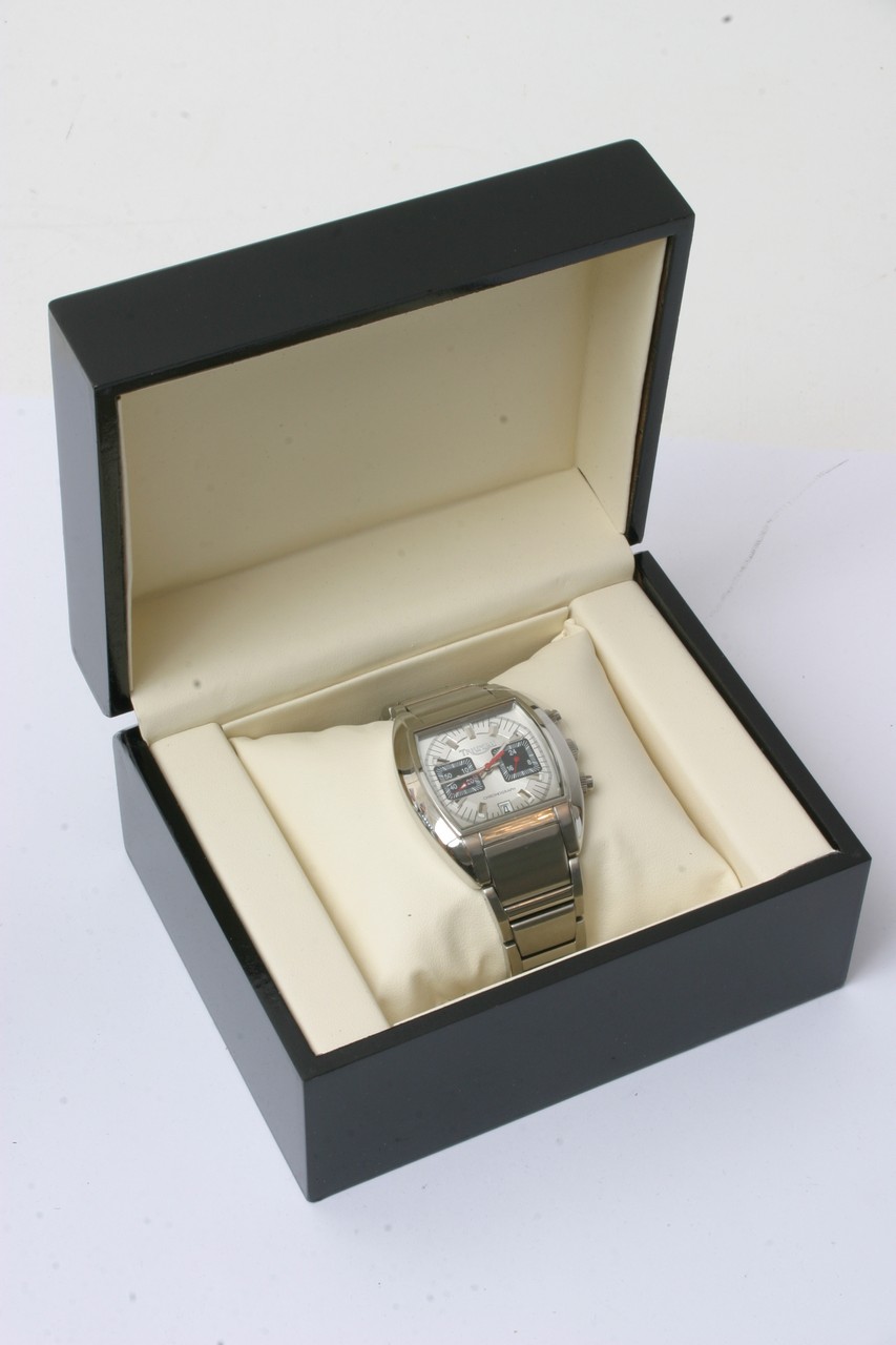 A boxed Gentleman's Triumph chronograph watch - Image 3 of 5