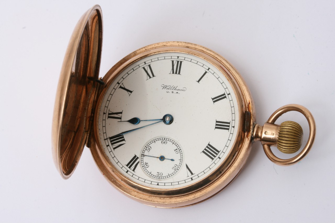 A 9ct gold cased button wind pocket watch maker Wa - Image 2 of 4