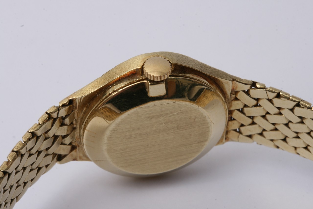 A lady's Rolex watch all 14ct gold with a woven st - Image 7 of 10