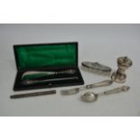 A silver pen and other silver oddments including a