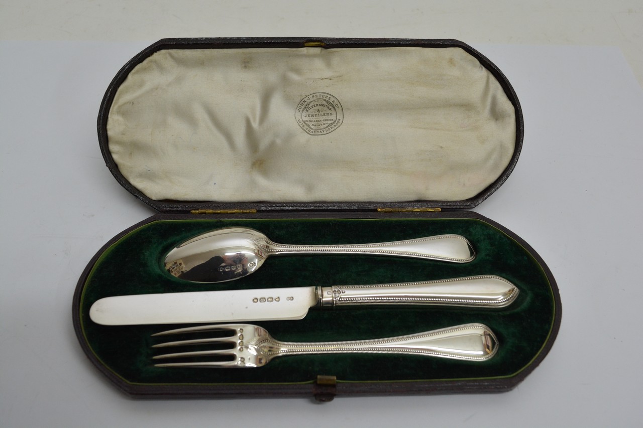 A cased silver spoon knife and for set, London 185 - Image 2 of 3