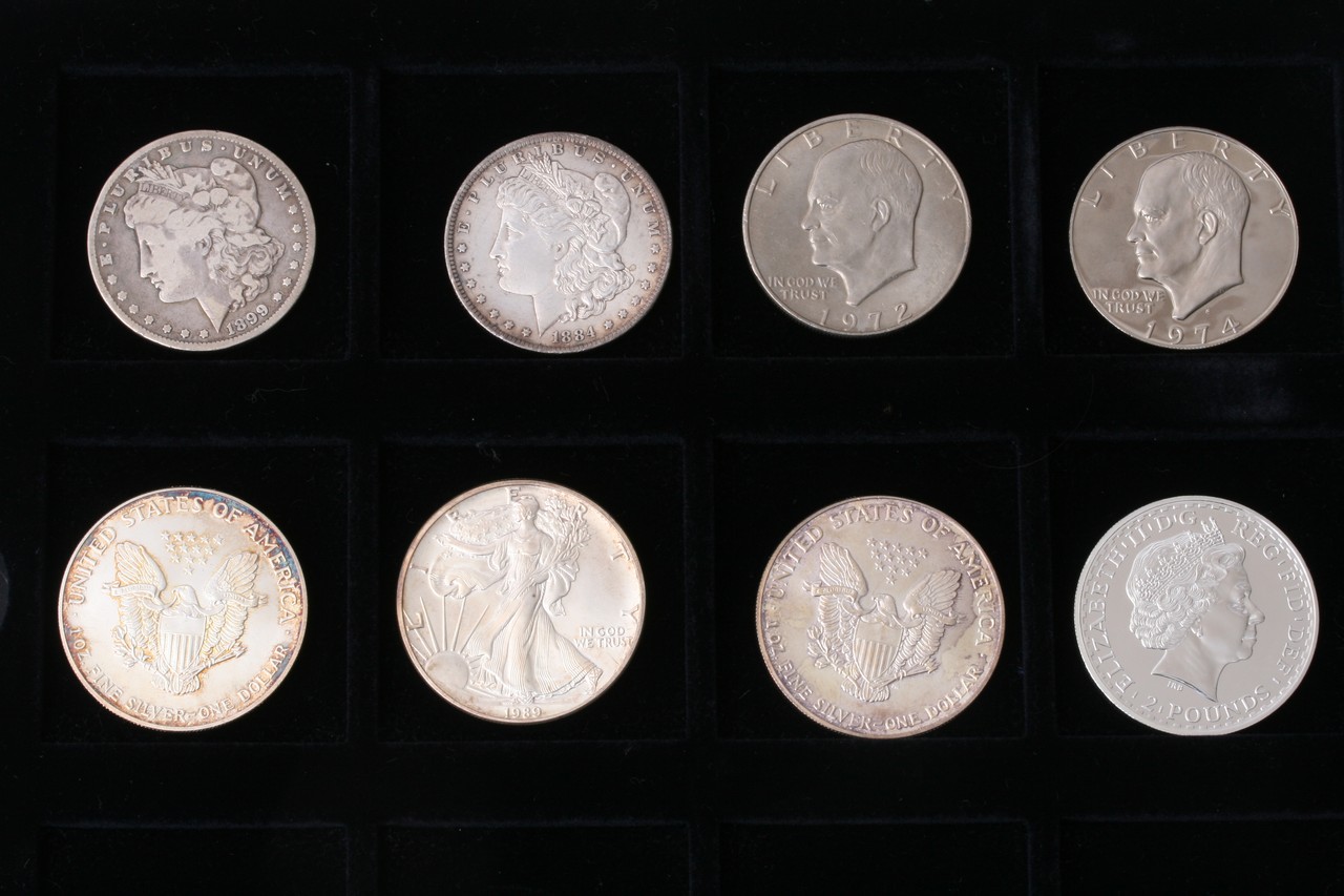 A collection of eight predominantly silver coins c - Image 3 of 3