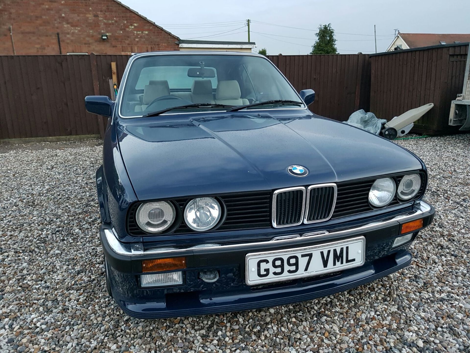 BMW E30 325i Cabriolet Automatic 1991 - Image 5 of 9