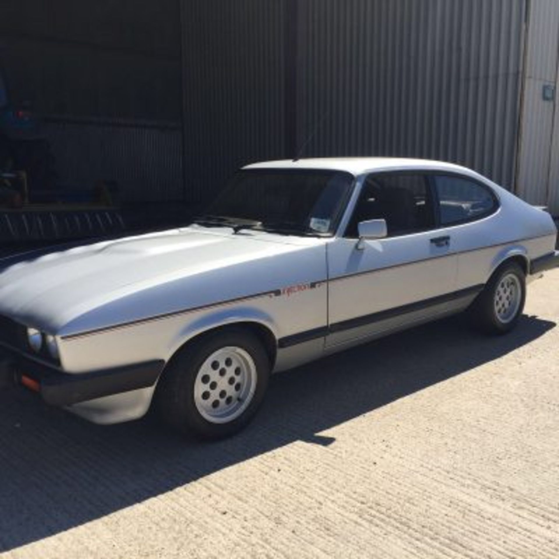 WITHDRAWN - Ford Capri 2.8 Injection 1984 - Needing no introducing is this very clean, two former - Image 5 of 7