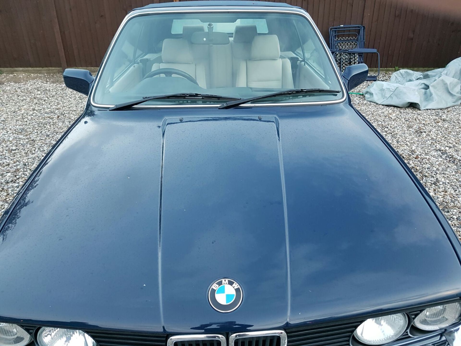 BMW E30 325i Cabriolet Automatic 1991 - Image 4 of 9