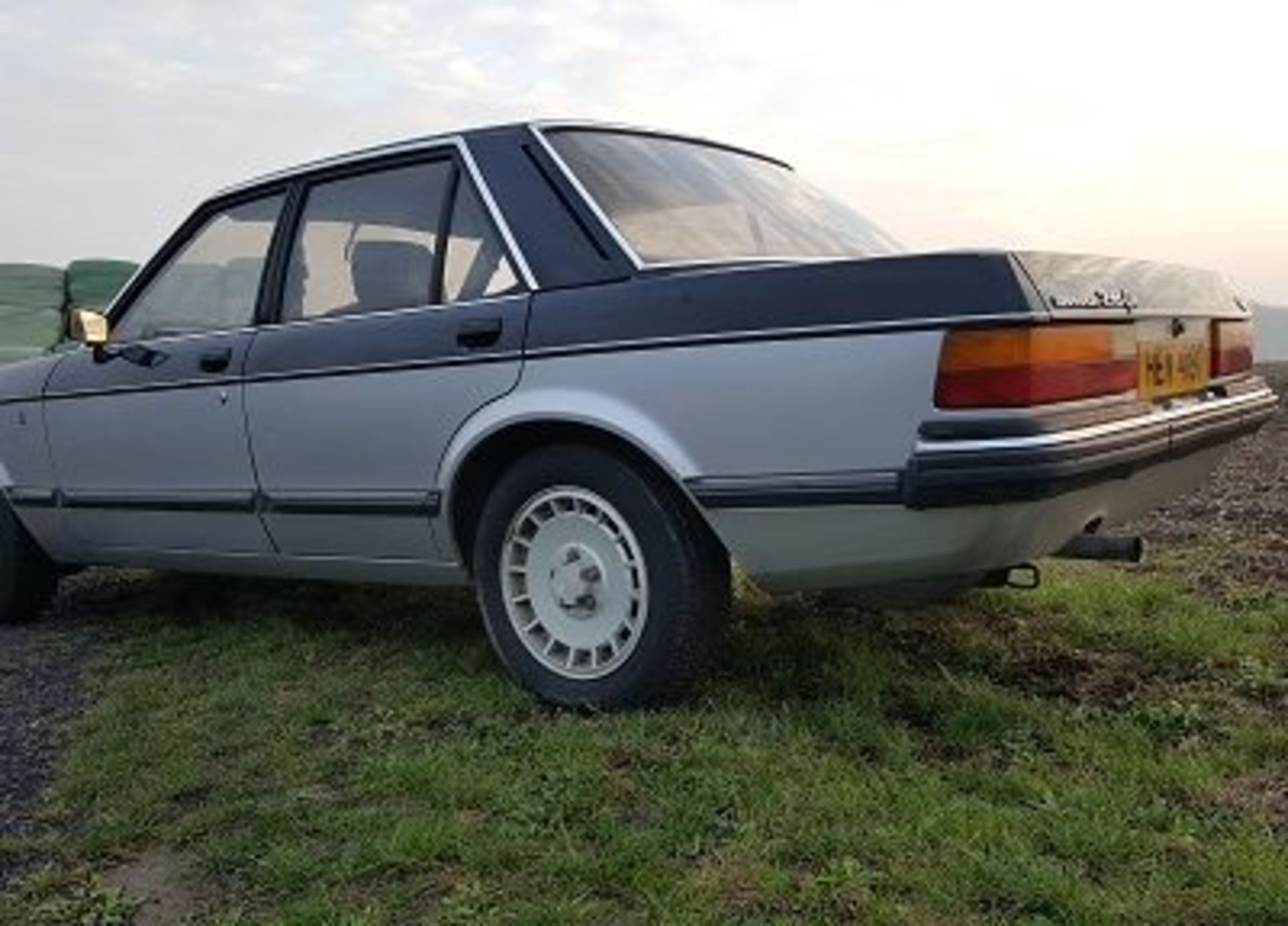 Ford Granada 2.8 Ghia “Sapphire” 1979 - We are pleased to say that the vendor of this rare of rare - Image 3 of 13
