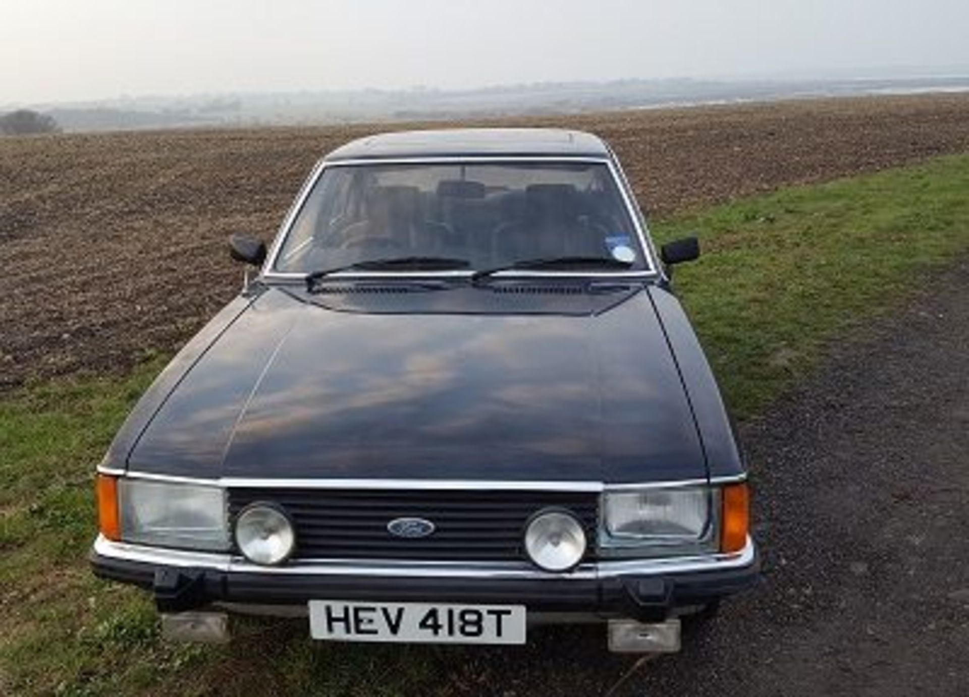 Ford Granada 2.8 Ghia “Sapphire” 1979 - We are pleased to say that the vendor of this rare of rare - Image 4 of 13