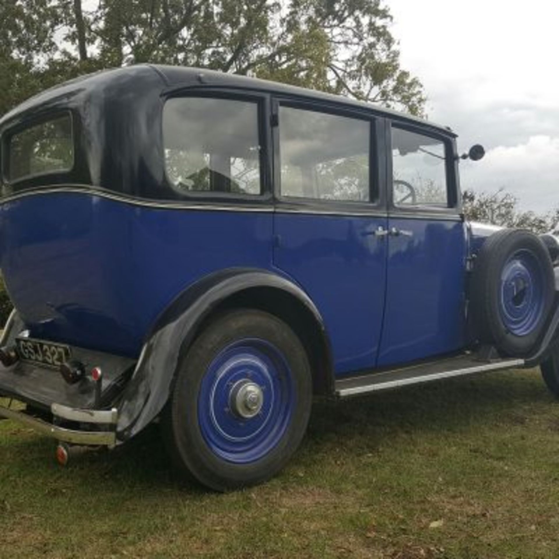 Armstrong Siddeley 12-6 Saloon 1933 - Having purchased this car in 1997 the vendors father spent - Image 5 of 10