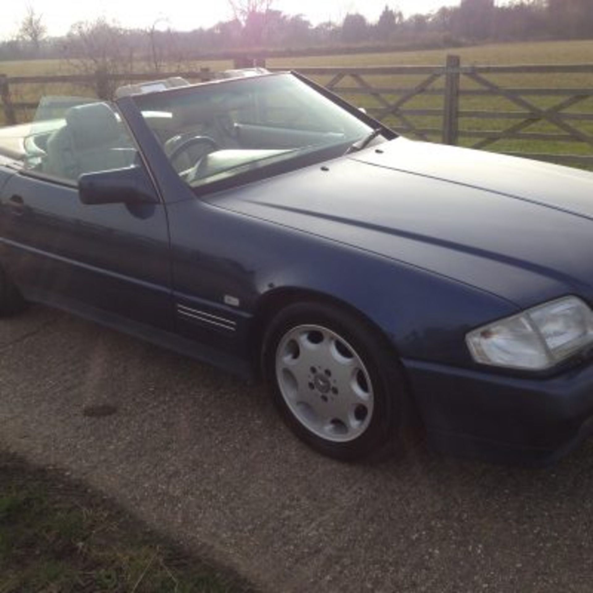 Mercedes 300SL Convertible 1990 - This lovely 1990 Mercedes 300SL not only comes with its factory - Image 2 of 6