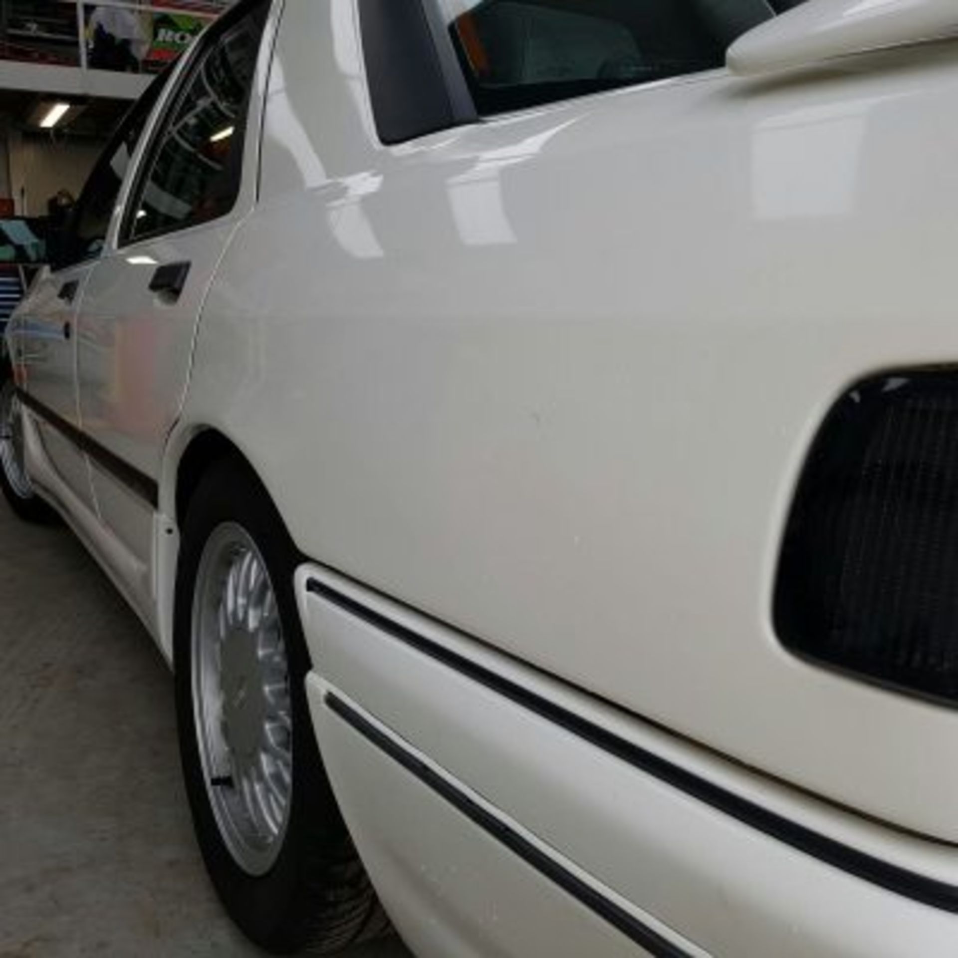Ford Sierra Sapphire Cosworth 4×4 “Rouse Sport 304-R REPLICA” 1992 - The “Rouse Sport” Sierra - Image 3 of 12
