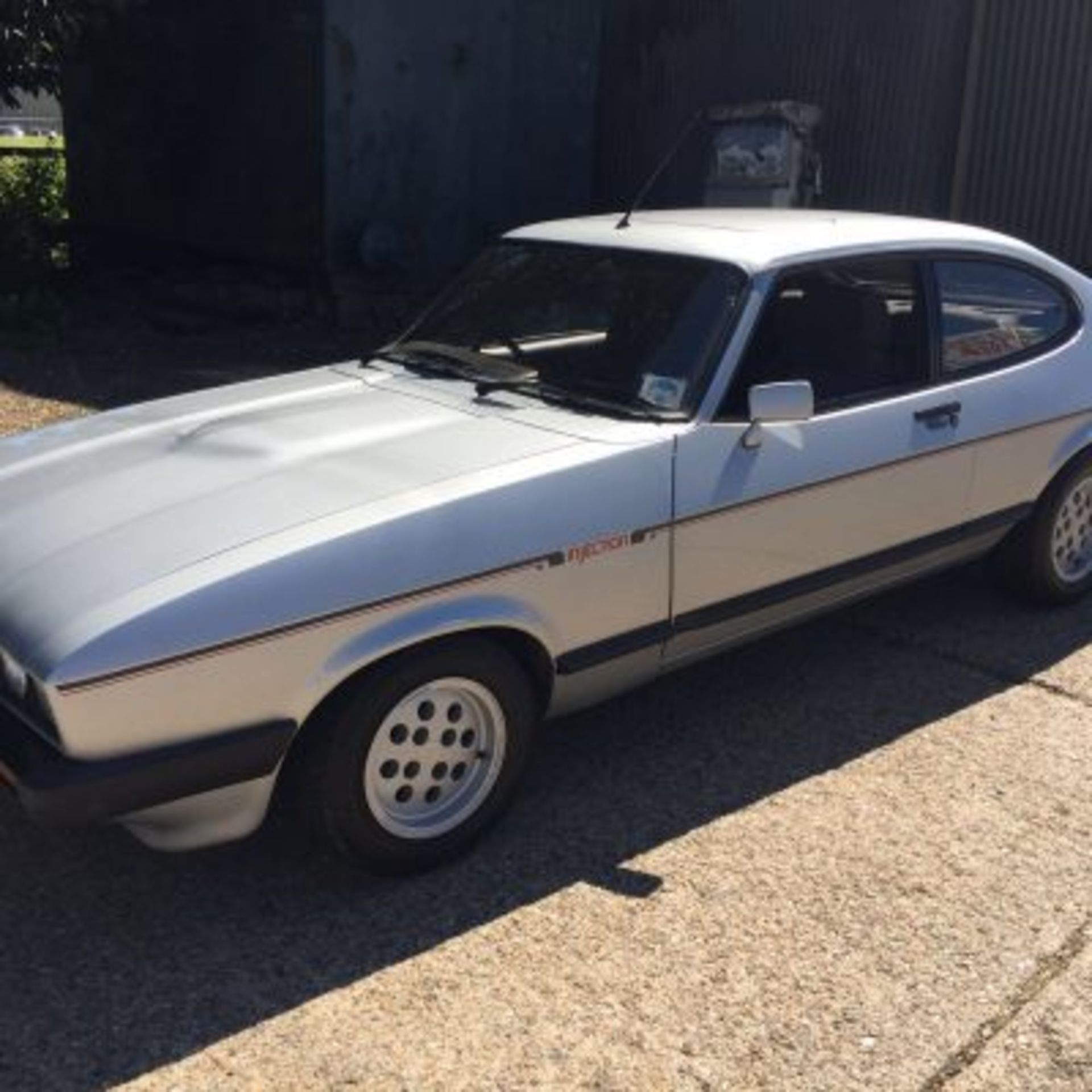 WITHDRAWN - Ford Capri 2.8 Injection 1984 - Needing no introducing is this very clean, two former - Image 3 of 7