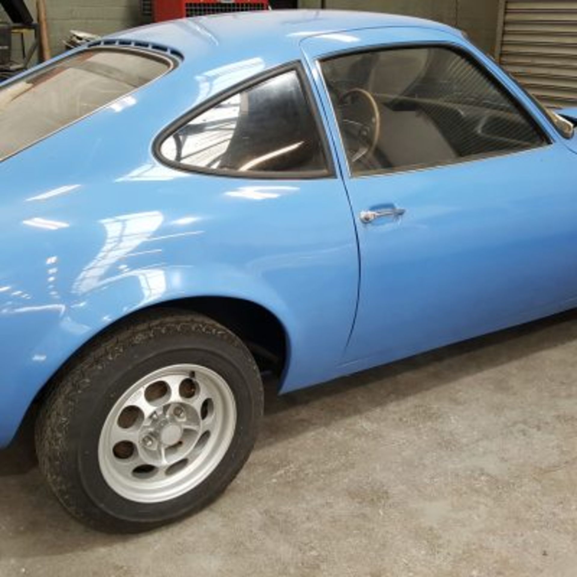 Opel “GT” 1972 - Found lurking in a barn in the South of France is this “abandoned restoration” Opel - Image 4 of 12