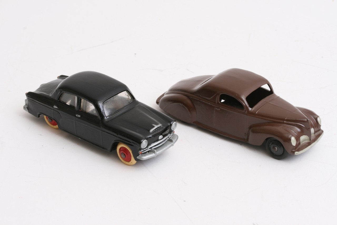 4 unboxed Dinky Toys No.62 Ford Zephyr, No.161 Austin Somerset, No.176 Austin A105, and 39c - Image 3 of 6