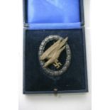 A German WW2 Paratroopers badge in the case of iss