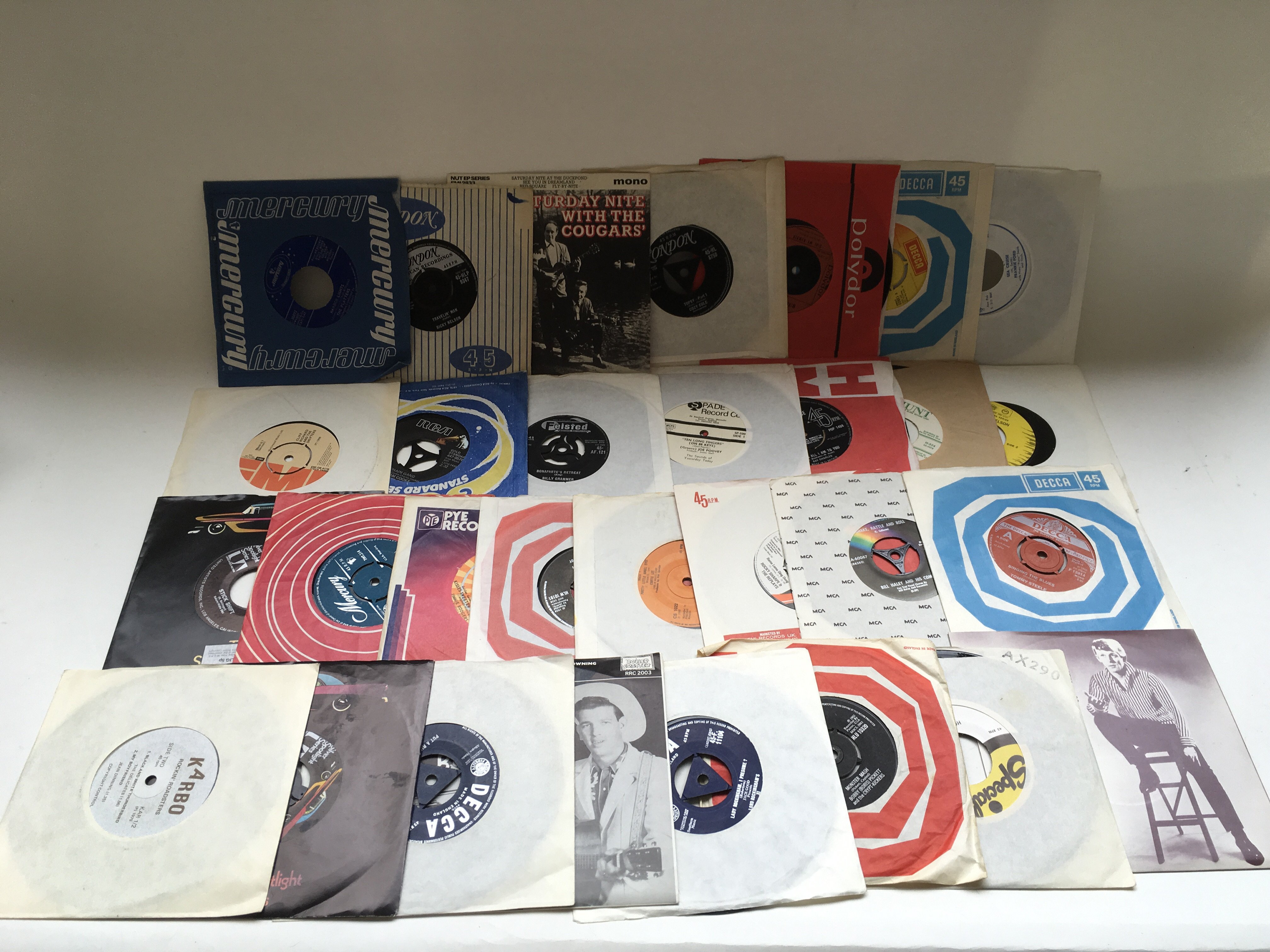 A collection of 7" singles by various artists incl - Image 5 of 6