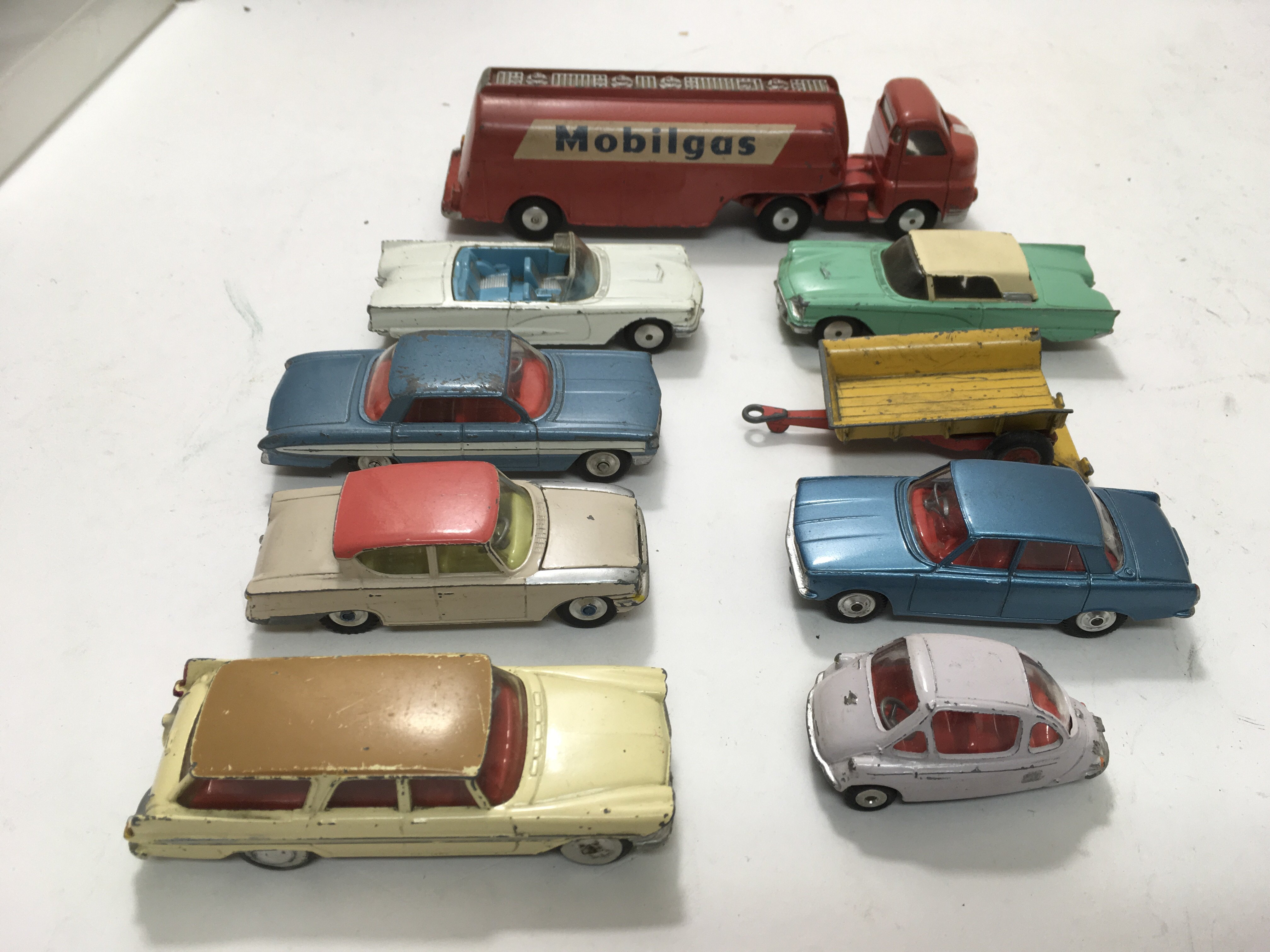 A collection of unboxed Corgi Toys including a Mob