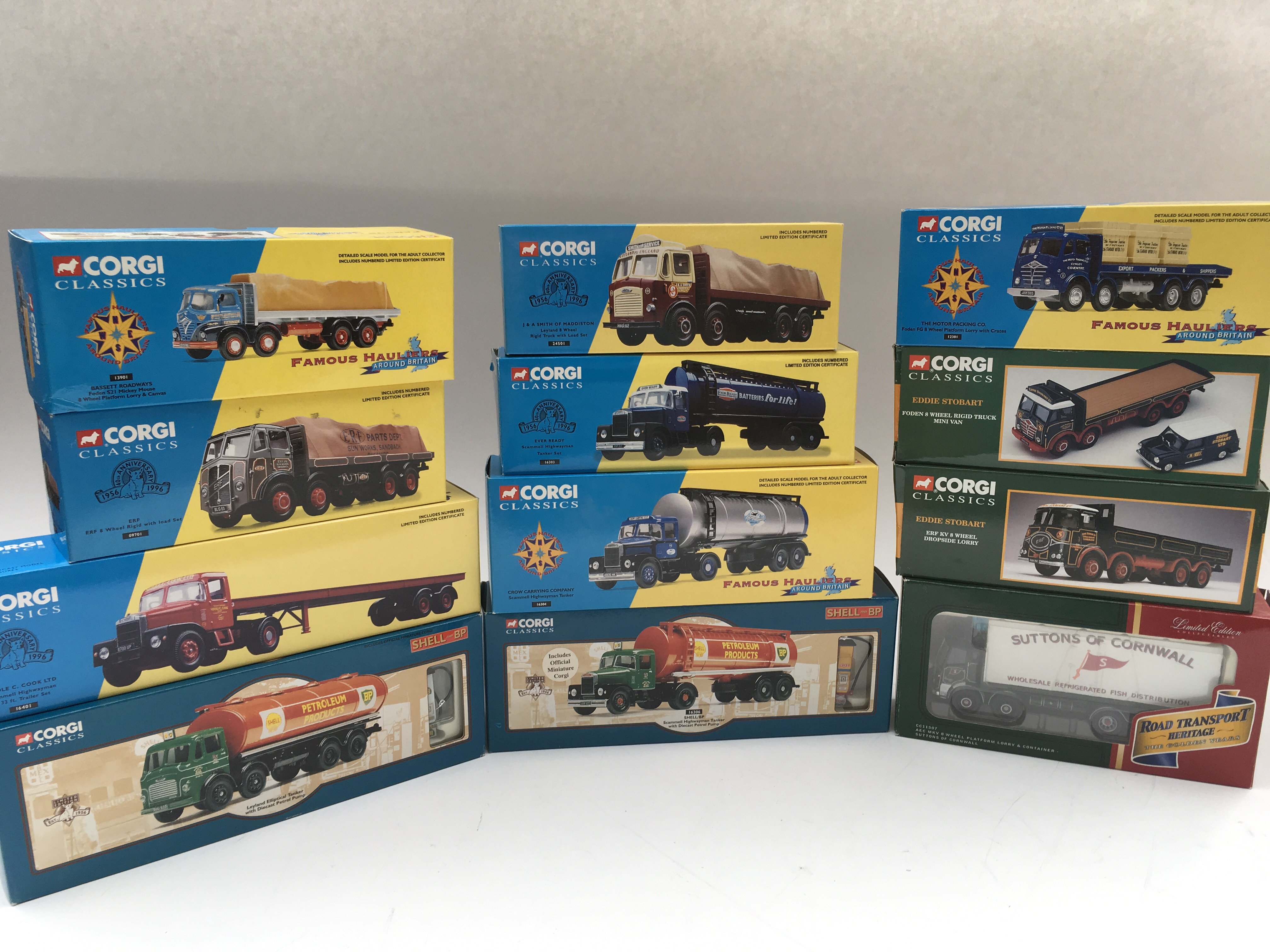 A box containing a collection of boxed Corgi Class - Image 3 of 4