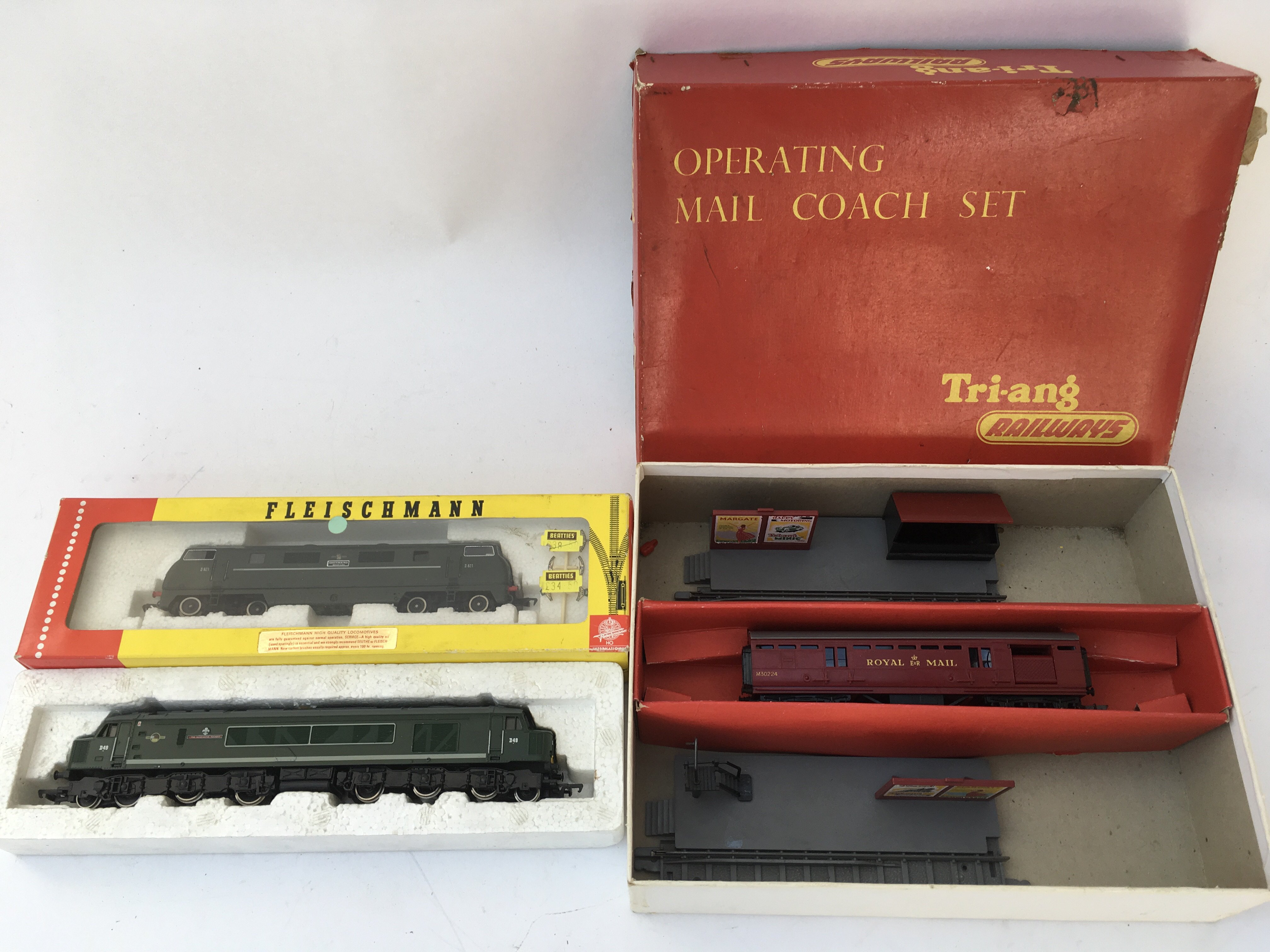 A boxed Hornby OO gauge Operating Mail Coach set,