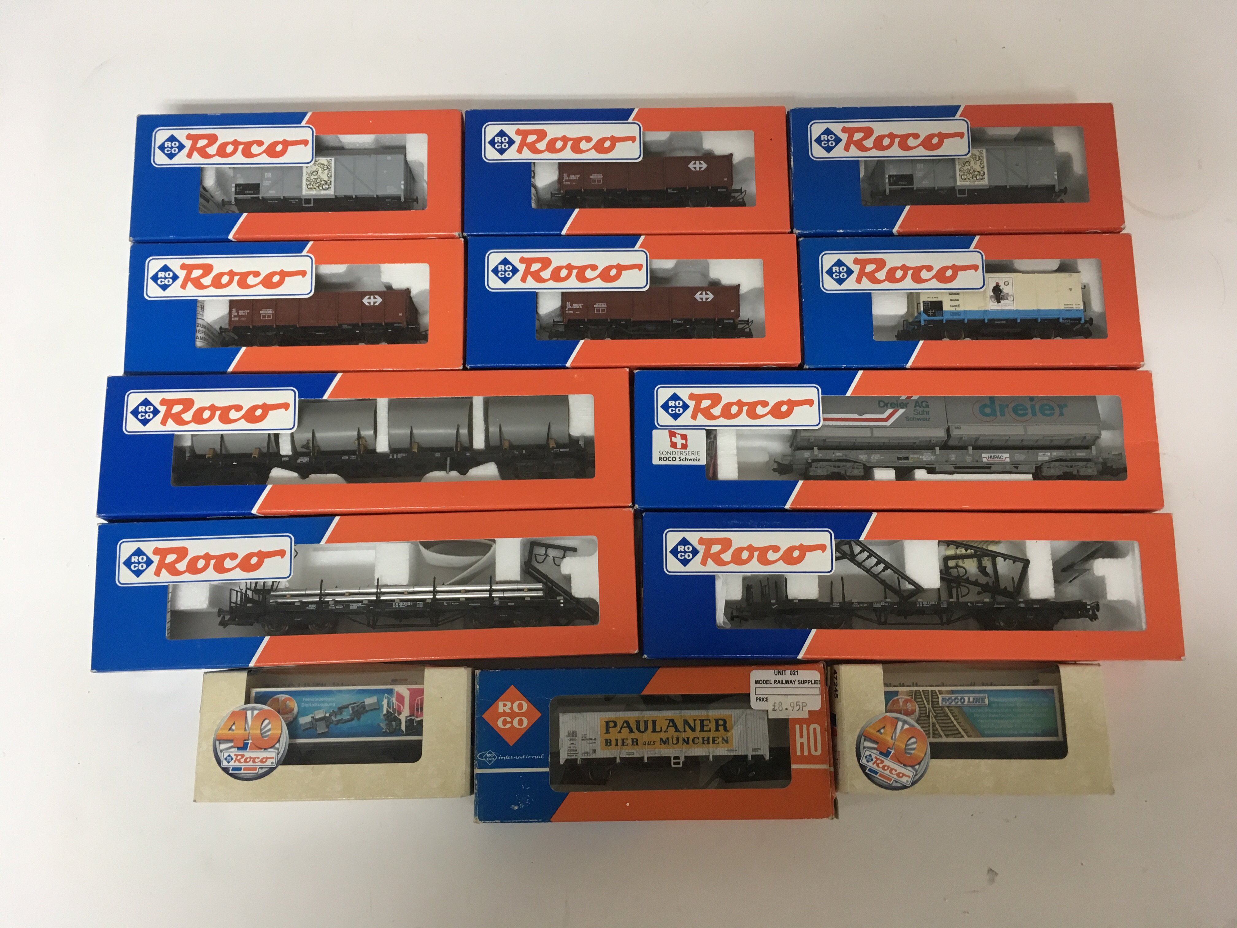 A box containing a collection of 31 boxed HO "Rocc - Image 2 of 2
