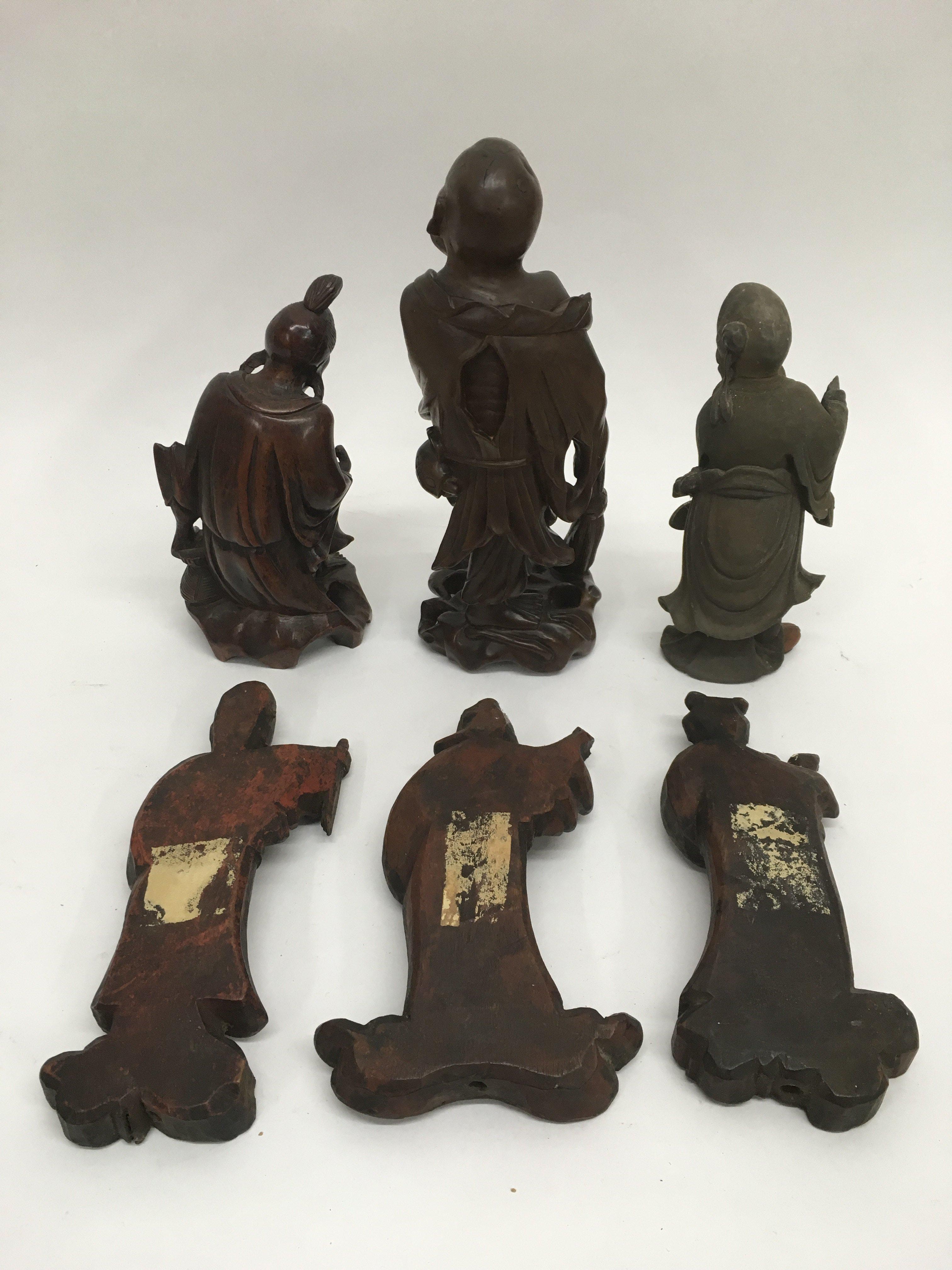 Six carved wooden oriental figures of deitys, elde - Image 2 of 2