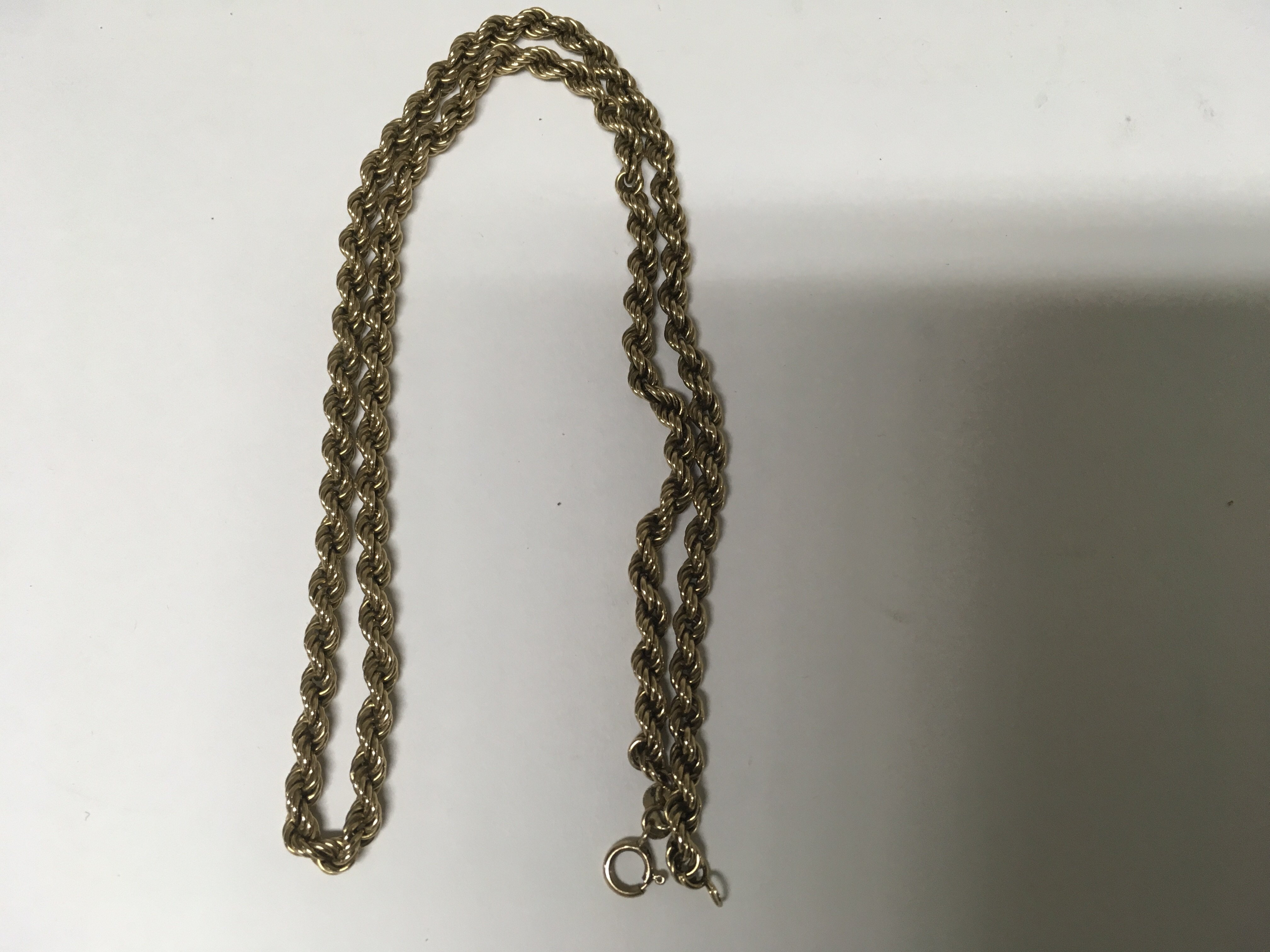 A 9ct gold rope chain 8 grams approx