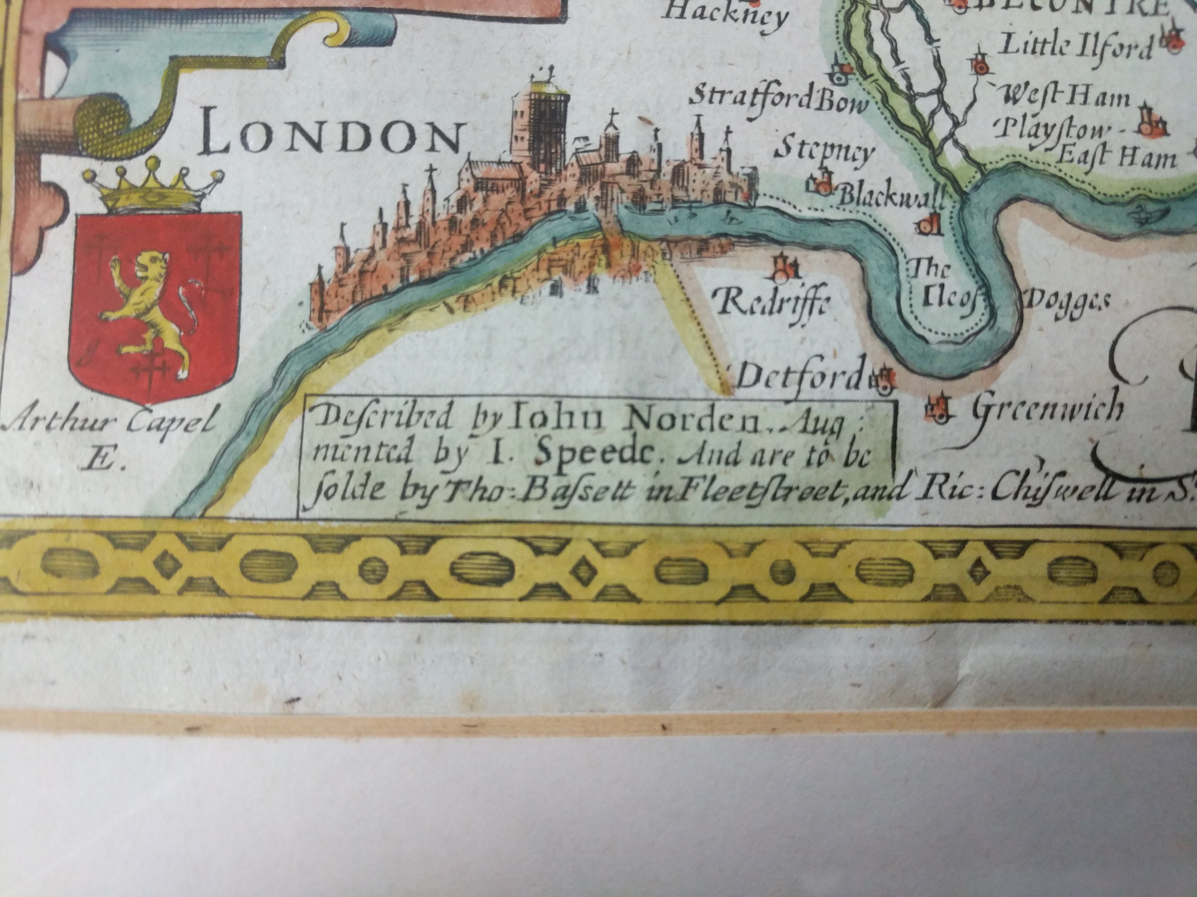 A 17th century map of Essex with a street map of Colchester dated 1662 by I. Speede and others, with - Bild 2 aus 3