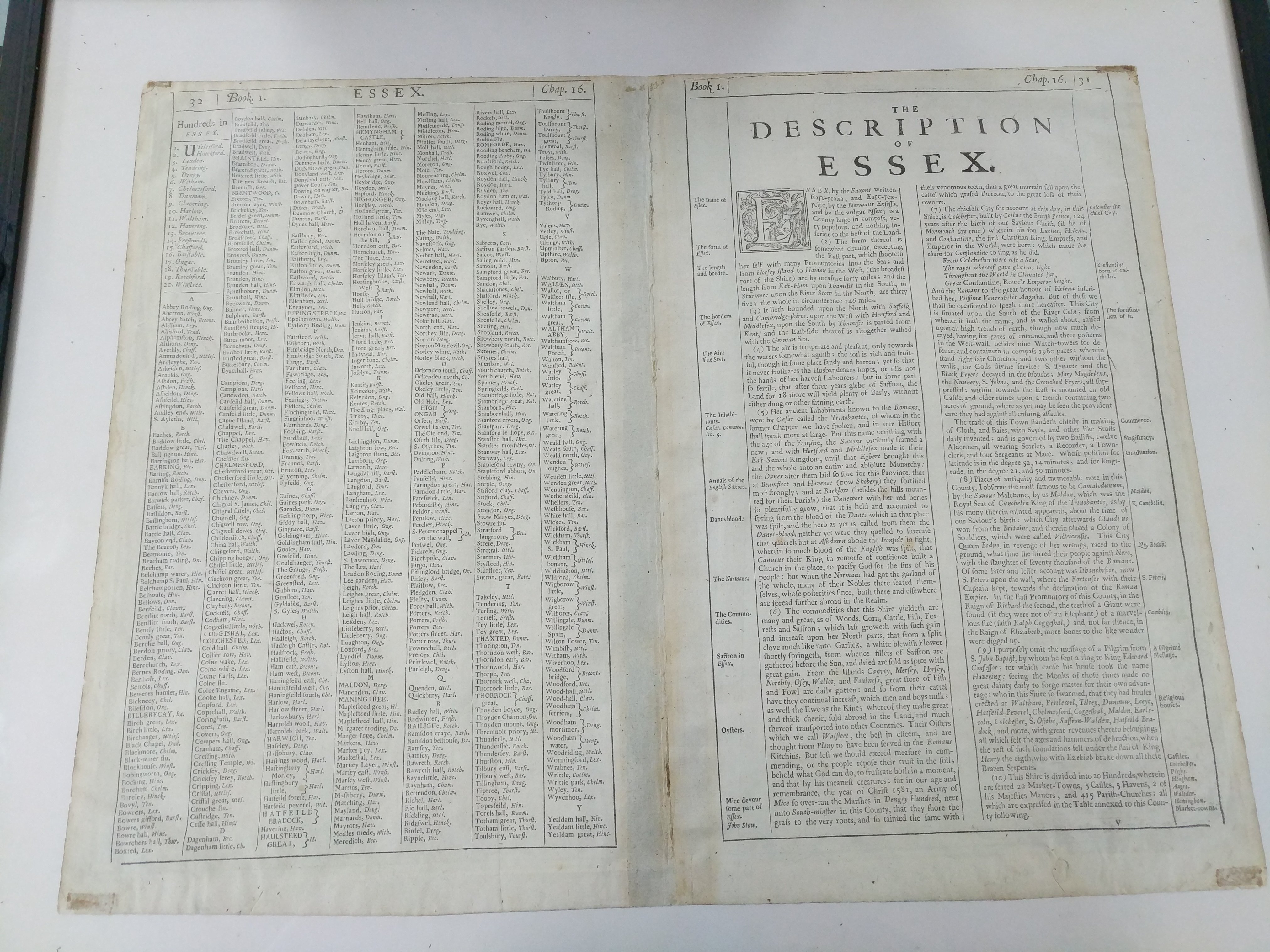 A 17th century map of Essex with a street map of Colchester dated 1662 by I. Speede and others, with - Bild 3 aus 3