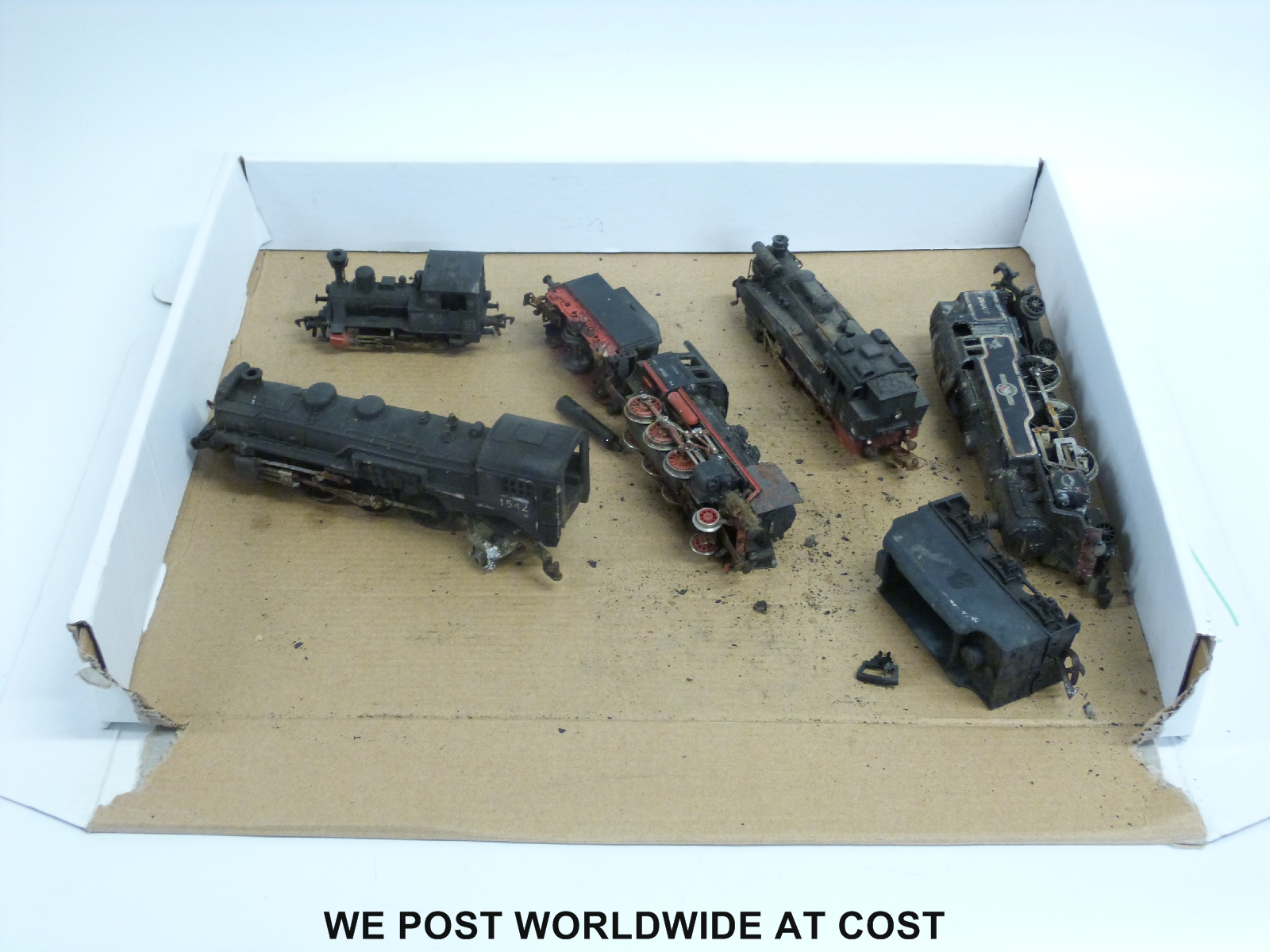 Eight Hornby Dublo, Fleischmann and other 00 gauge locomotives, one in original box. - Bild 2 aus 2