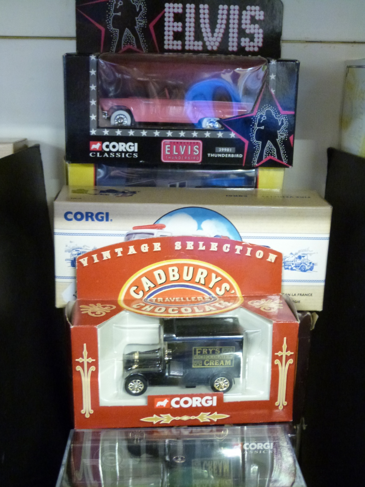 Sixteen Corgi diecast model vehicles and vehicle sets including Only Fools and Horses, - Image 3 of 3