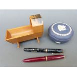Linlithgow Palace Mauchlinware crib, Parker and Conway Stewart fountain pens,