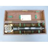 A cased H Carter Bowles levelling scope, label to inner lid 6 Queen's Circus,