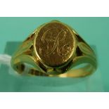 An 18ct gold signet ring, 7.