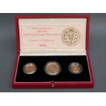 A 500th Anniversary 1489-1989 gold proof sovereign three coin set comprising a double,